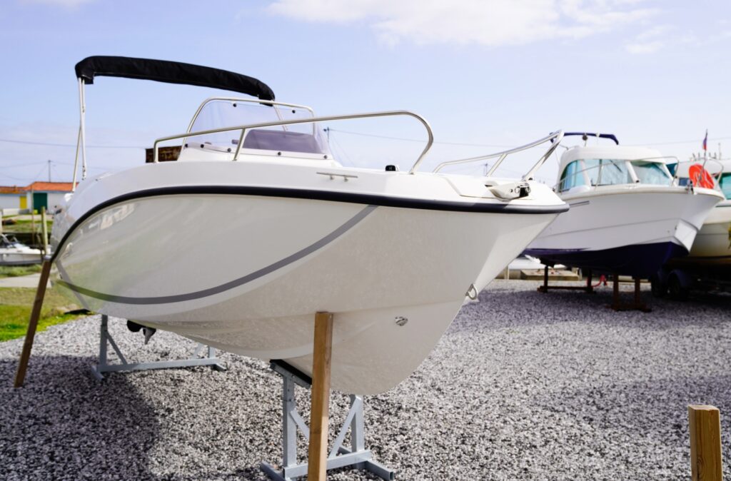 dw 1 boat yard